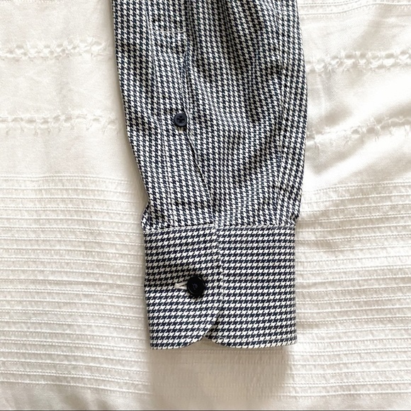 Z ZEGNA BLACK & WHITE HOUNDSTOOTH DROP & FIT BUTTON FRONT BLOUSE - 37 (14) - Picture 8 of 10